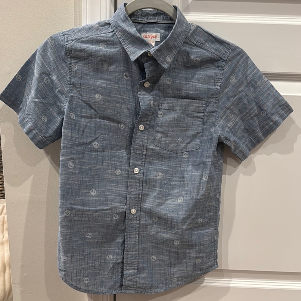 Cat & Jack Boys Size Medium Blue Short Sleeve Shirt